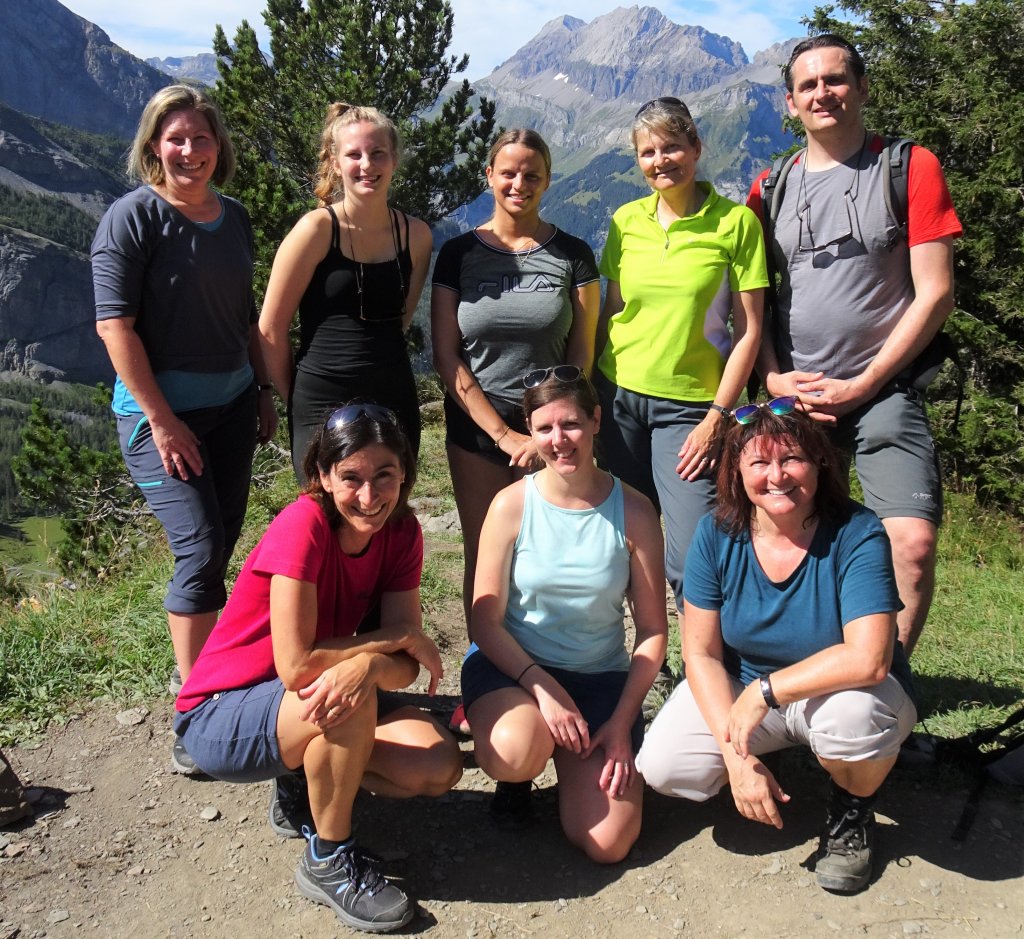 images/Team%20Aerzte/TeambilderHistorisch/10711007-Team_Oeschinensee-6512b.w1024.jpg#joomlaImage://local-images/Team Aerzte/TeambilderHistorisch/10711007-Team_Oeschinensee-6512b.w1024.jpg?width=1024&height=939